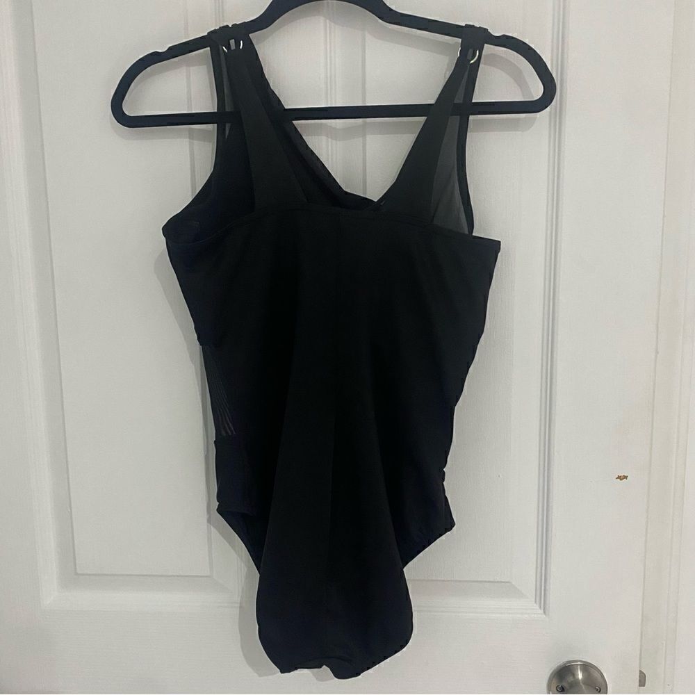 Miraclesuit Black Tummy Compression‎ Body Suit Womens Size XS